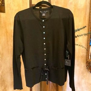 Mercer & Madison Black Cardigan w/ Abalone Buttons & Velveteen Tie.  Size XL.